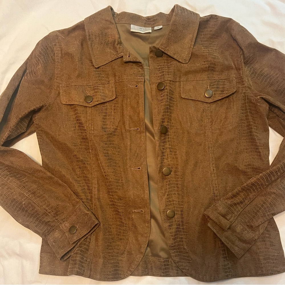 Short jacket, runs small. Camel brown, not lined